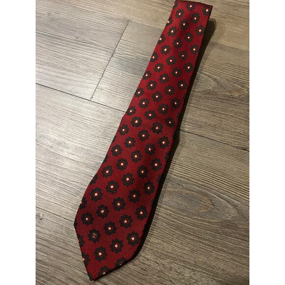 Chanel Tie - Picture 1 of 3